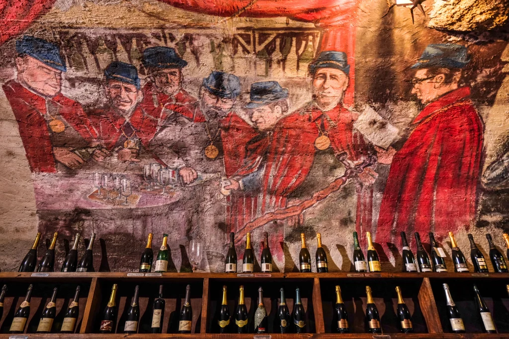 Affreschi nell'AAntica Cella Vinaria di Casa Brunoro